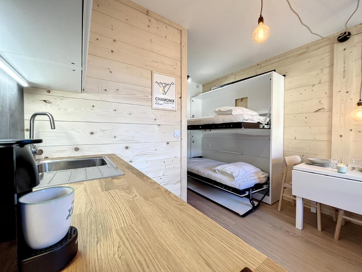 Superbe Studio Refait A Neuf Et Tout Equipe Avec Parking Шамони Экстерьер фото